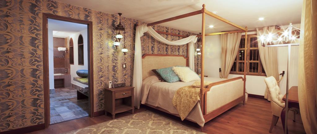 Hotel Boutique & Spa Jardines De La Alhambra (Adults Only) Перейра Екстериор снимка
