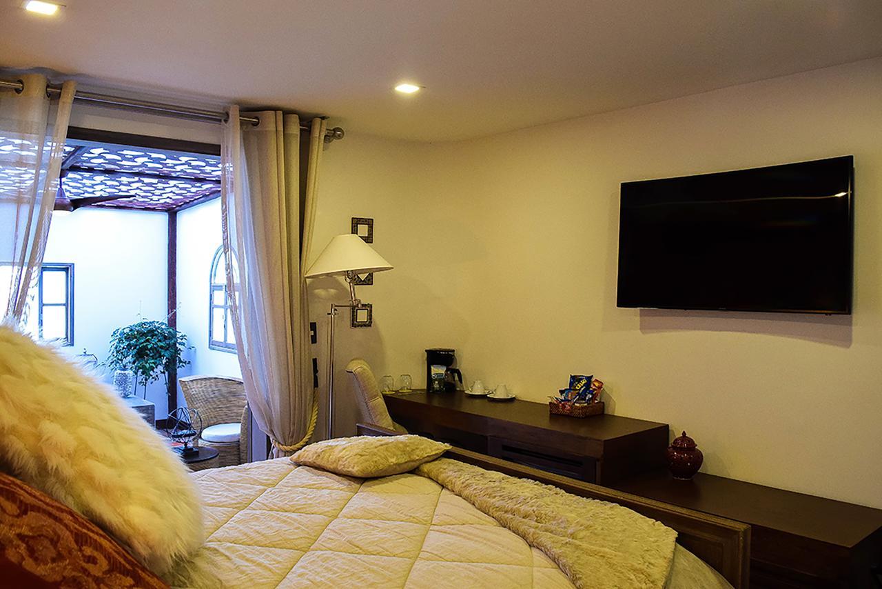 Hotel Boutique & Spa Jardines De La Alhambra (Adults Only) Перейра Екстериор снимка
